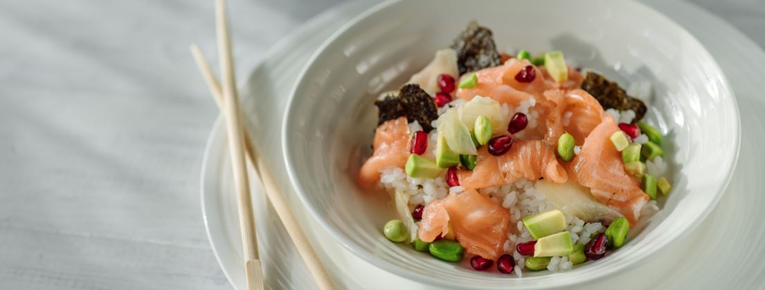 Lochlander-Salmon-Sashimi-Salad