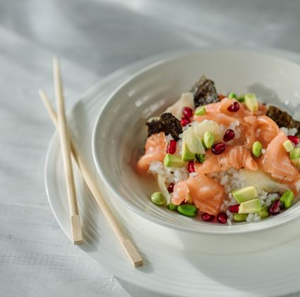 Lochlander-Salmon-Sashimi-Salad